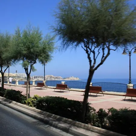アパート Marvellous 3br Penthouse In St Julian's