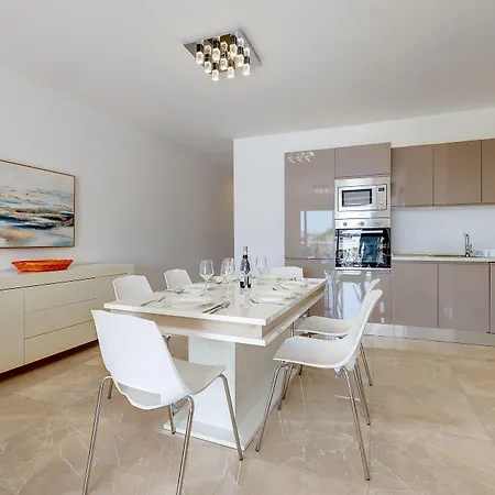 Marvellous 3br Penthouse In St Julian's