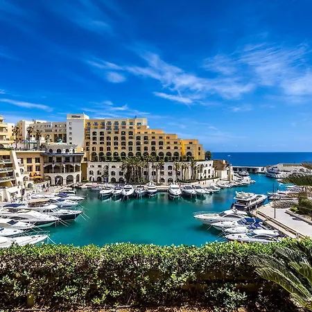 Marvellous 3br Penthouse In St Julian's